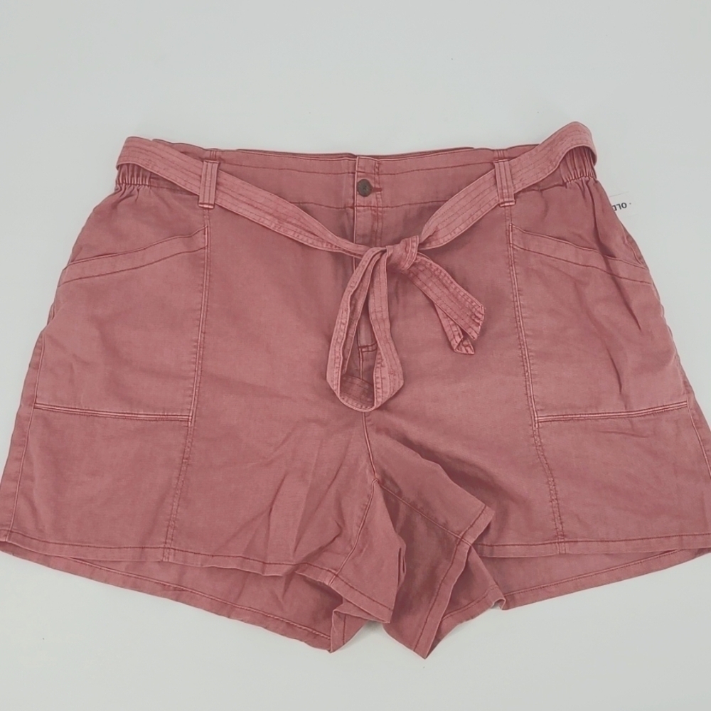 Old Navy Size 3X Dusty Rose Extra High Waisted Tie Front Cargo Workwear Shorts
